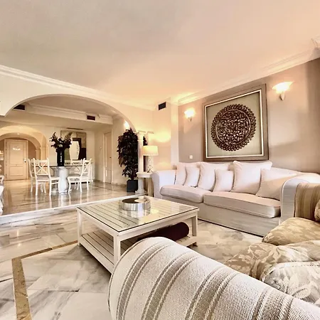Magna - De Lujo Y Golf En Zona De Puerto Banus Διαμέρισμα *