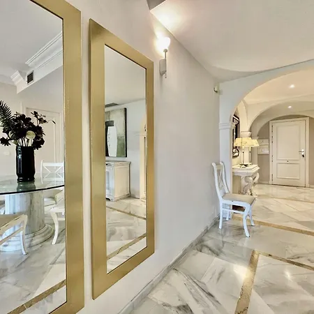 Magna - De Lujo Y Golf En Zona De Puerto Banus Διαμέρισμα *