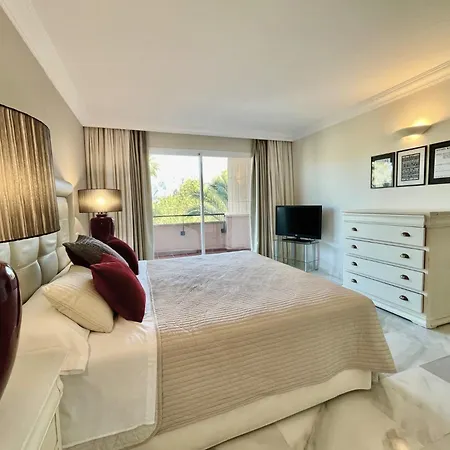 Magna - De Lujo Y Golf En Zona De Puerto Banus Lägenhet Marbella