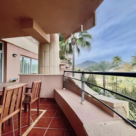 Daire Magna - De Lujo Y Golf En Zona De Puerto Banus *