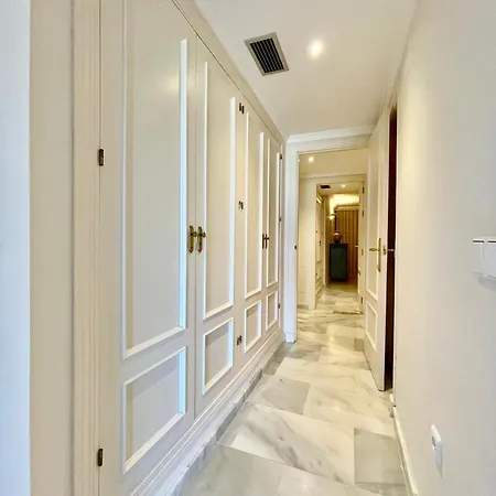 Magna - De Lujo Y Golf En Zona De Puerto Banus Διαμέρισμα