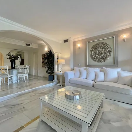 Magna - De Lujo Y Golf En Zona De Puerto Banus *