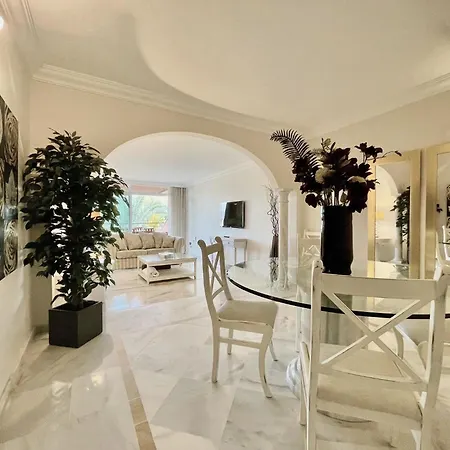 Magna - De Lujo Y Golf En Zona De Puerto Banus