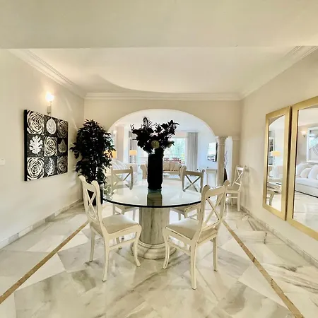 Διαμέρισμα Magna - De Lujo Y Golf En Zona De Puerto Banus