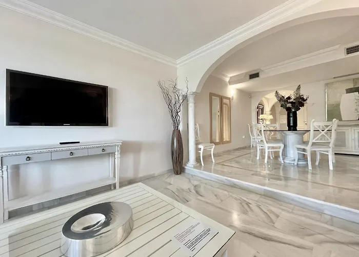 Magna - De Lujo Y Golf En Zona De Puerto Banus Apartament