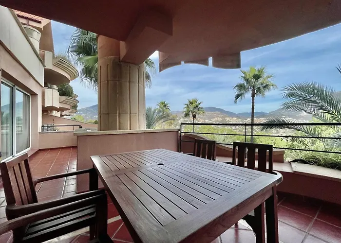 Magna - De Lujo Y Golf En Zona De Puerto Banus