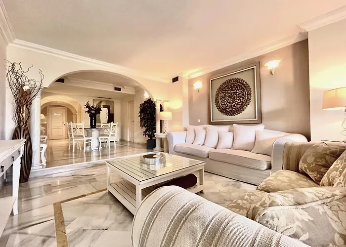 Magna - De Lujo Y Golf En Zona De Puerto Banus Apartman *